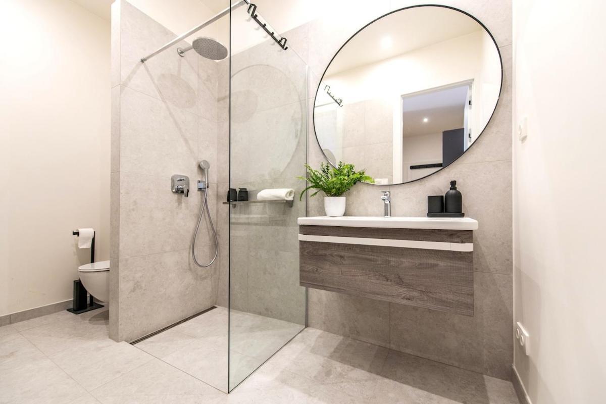 Sunny & Quiet In Peaceful Hood,metro Access Apartamento *