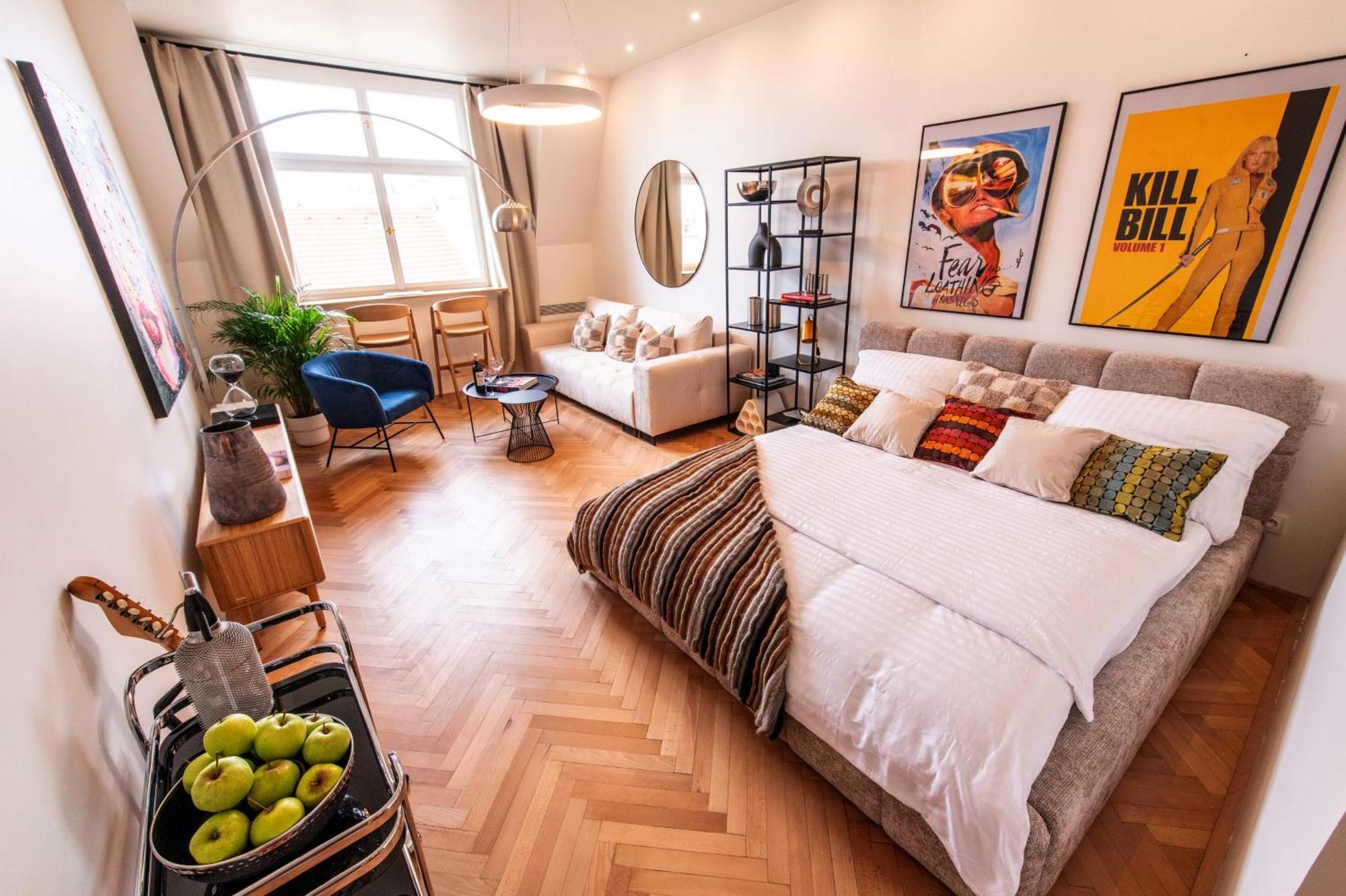 Apartment Sunny & Quiet In Peaceful Hood,metro Access